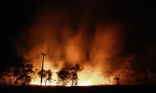 Pożary ogarniają coraz większy teren Australii