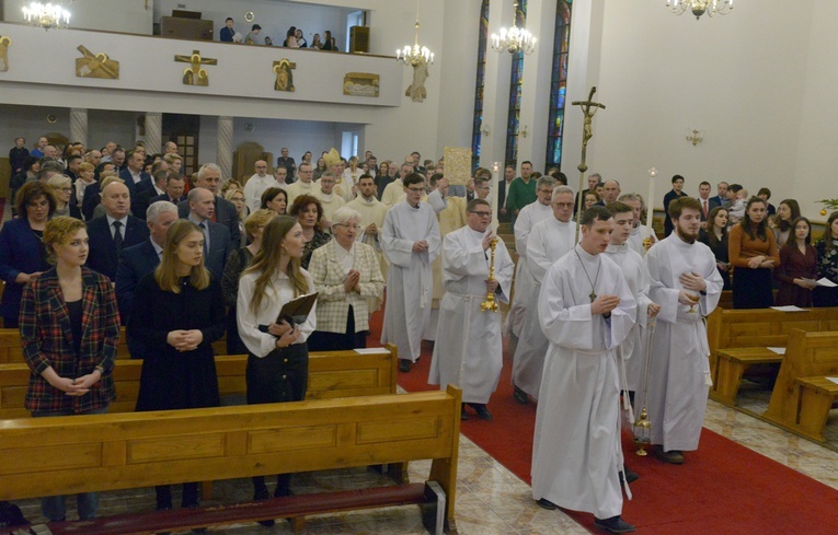 Mszy św. w seminaryjnej kaplicy przewodniczył bp Piotr Turzyński.