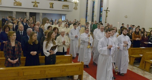 Mszy św. w seminaryjnej kaplicy przewodniczył bp Piotr Turzyński.