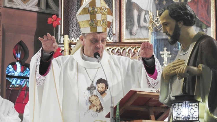 Szósty rok posługi pasterskiej bp. Romana Pindla