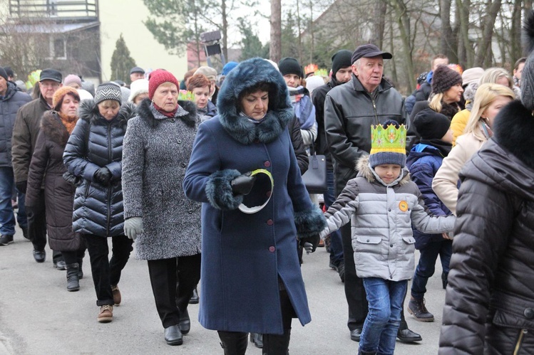 Orszak w Nowej Dębie