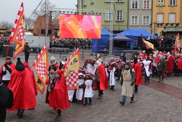 Orszak Trzech Króli na ulicach Warszawy 