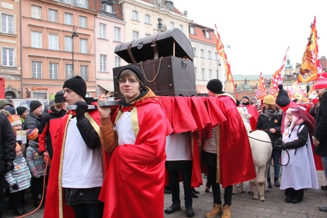 Orszak Trzech Króli na ulicach Warszawy 