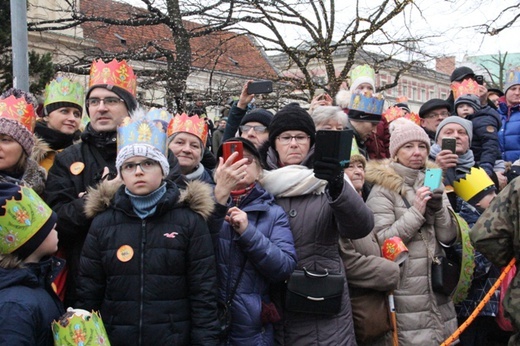 Orszak Trzech Króli na ulicach Warszawy 