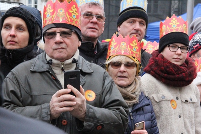 Orszak Trzech Króli na ulicach Warszawy 