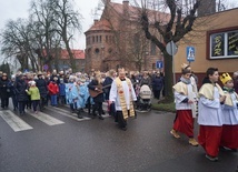 Uliczne jasełka na ulicach Skwierzyny