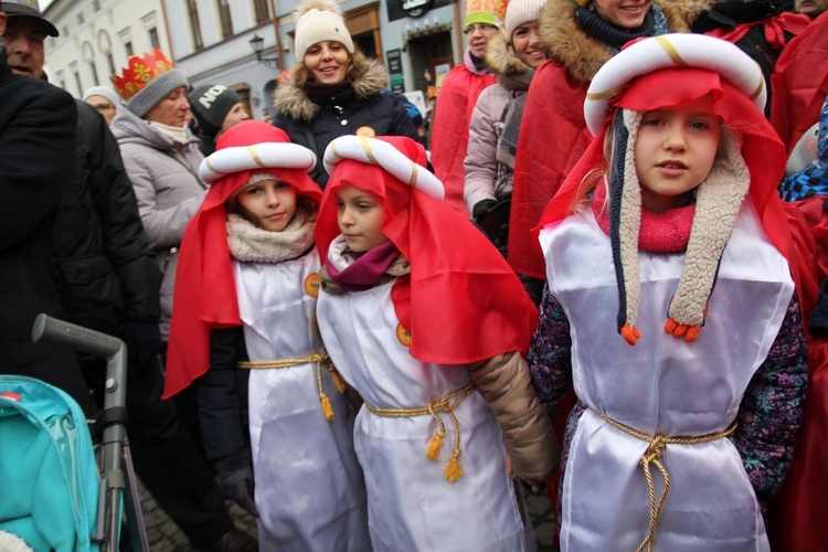 Orszak Trzech Króli w Bielsku-Białej 2020, cz. 1 - na trasie