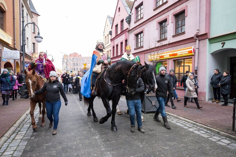 Orszak Trzech Króli w Głogowie - cz. II
