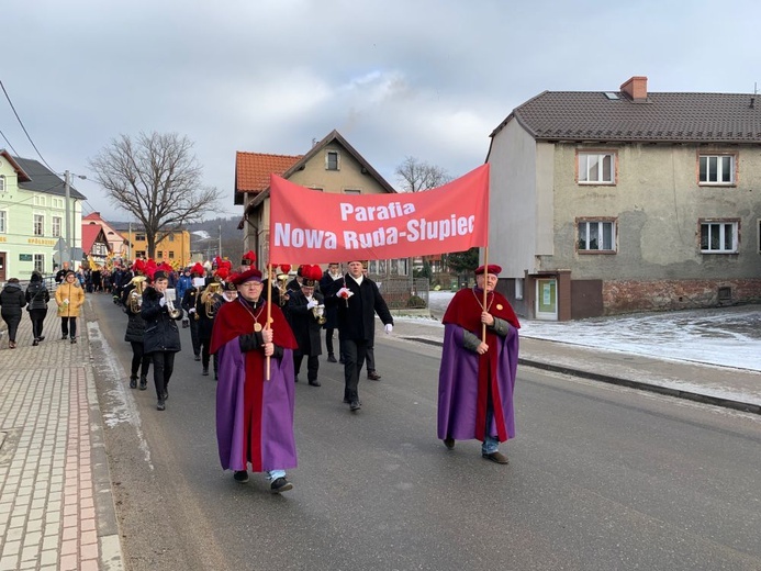 Orszak Trzech Króli 2020 w Nowej Rudzie-Słupcu