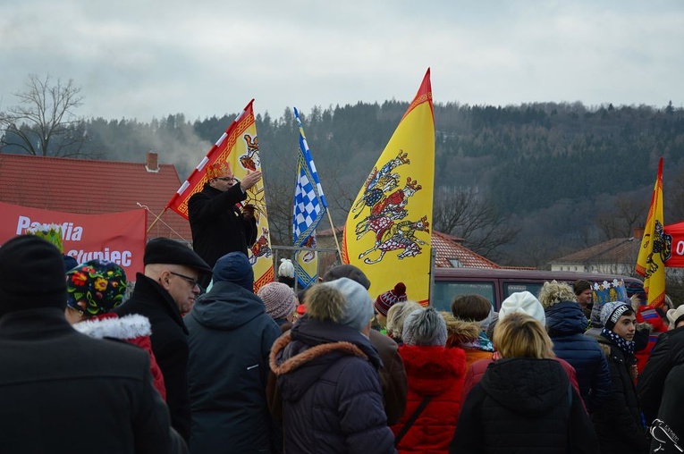 Orszak Trzech Króli 2020 w Nowej Rudzie-Słupcu