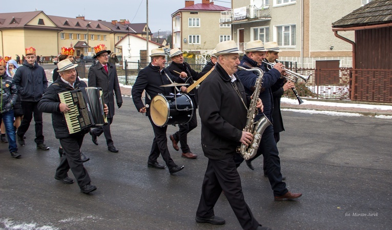 Orszak w Ołpinach