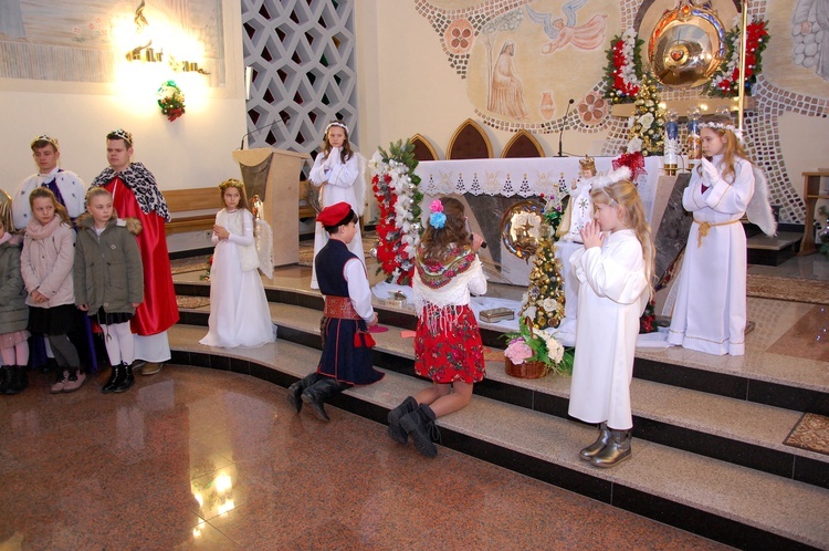 Uwielbienie Dzieciątka w Mikołajowicach