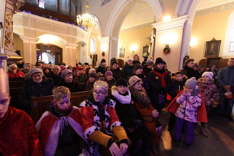 Maków Mazowiecki. Orszak Trzech Króli