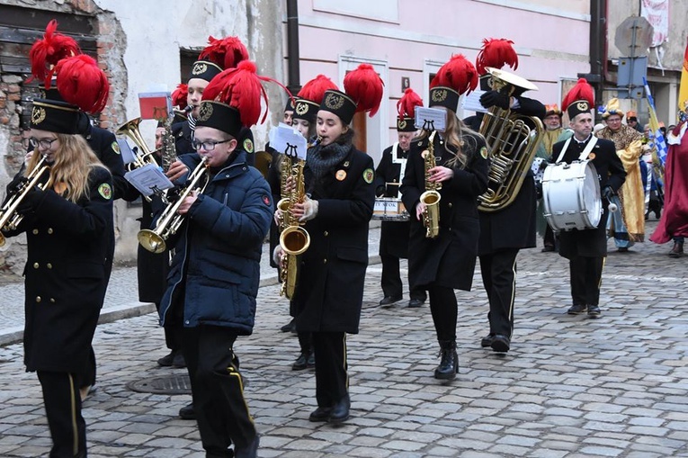 Orszak Trzech Króli 2020 w Lądku-Zdrój