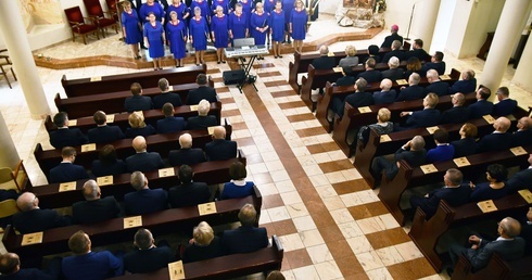 Tym, co nas łączy, jest człowiek. Spotkanie biskupa z samorządowcami