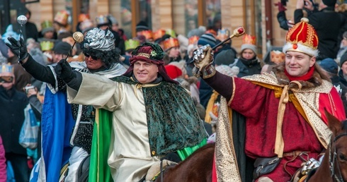 Tychy. Orszak z grochówką, żurkiem i bigosem