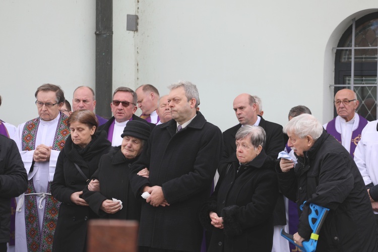 Pogrzeb śp. ks. Sławomira Graniecznego w Oświęcimiu i Pogwizdowie