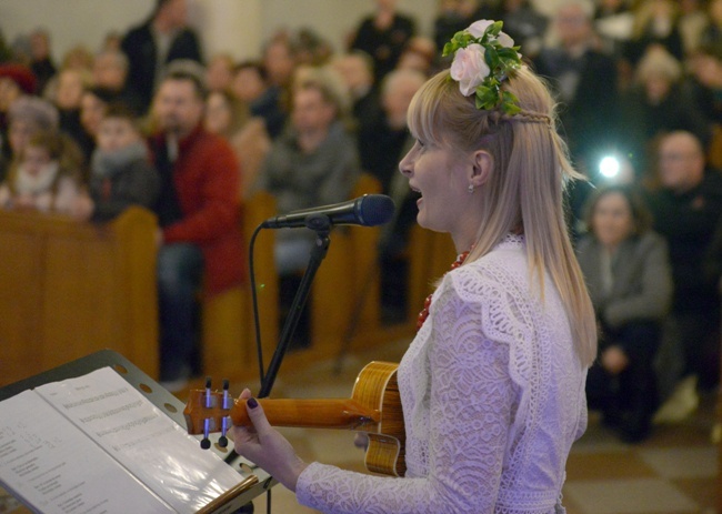 Koncert Guzowianek dla Krzysia Czupryna