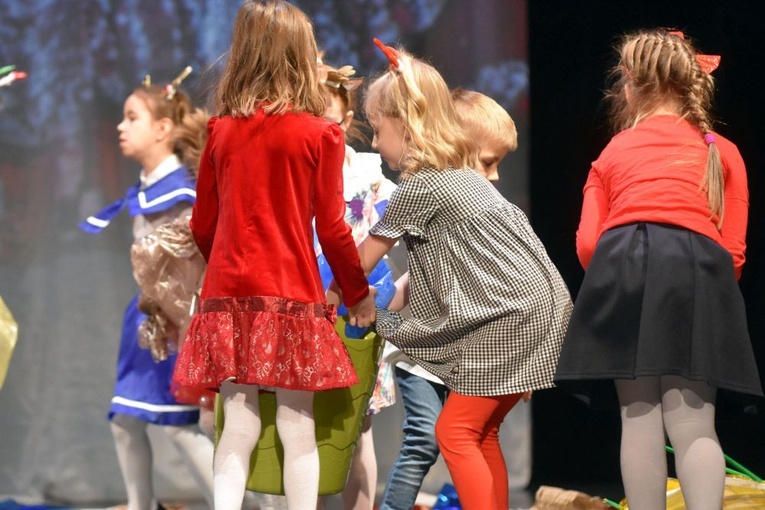 28. Świdnicki Przegląd Zespołów Kolędniczych - dzień 1