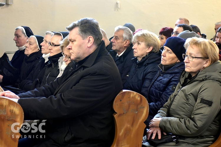 Starczów pożegnał ks. Wojciecha Jasińskiego, proboszcza.