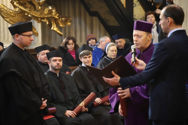 Promocje akademickie UPJPII 2020