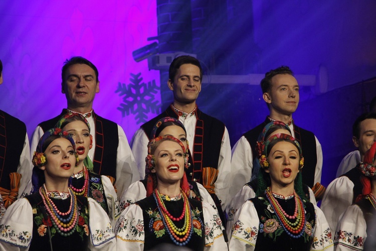 Żyrardów. Koncert kolęd i pastorałek zespołu Mazowsze