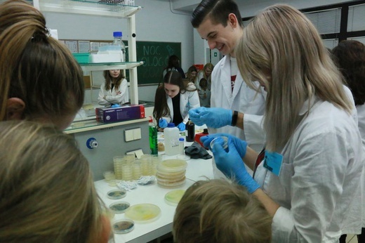Noc Biologów na UMCS