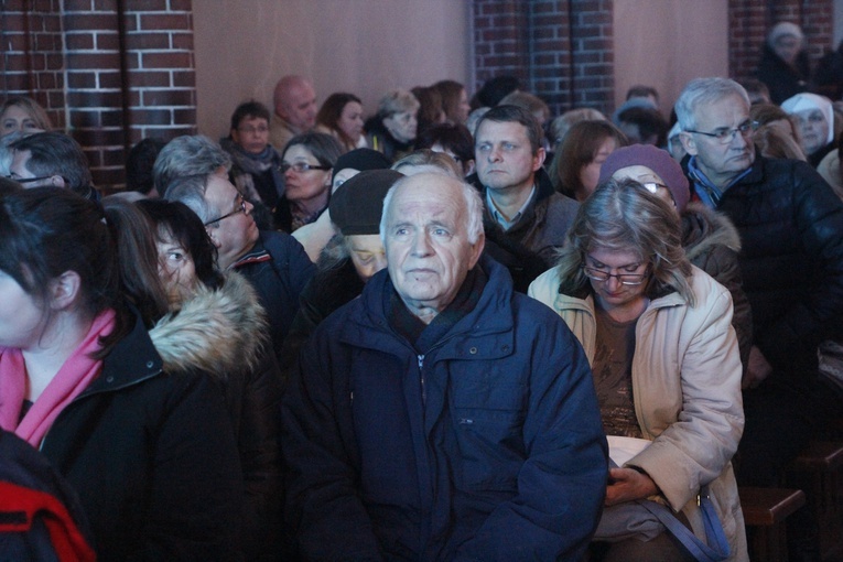 Żyrardów. Koncert kolęd i pastorałek zespołu Mazowsze
