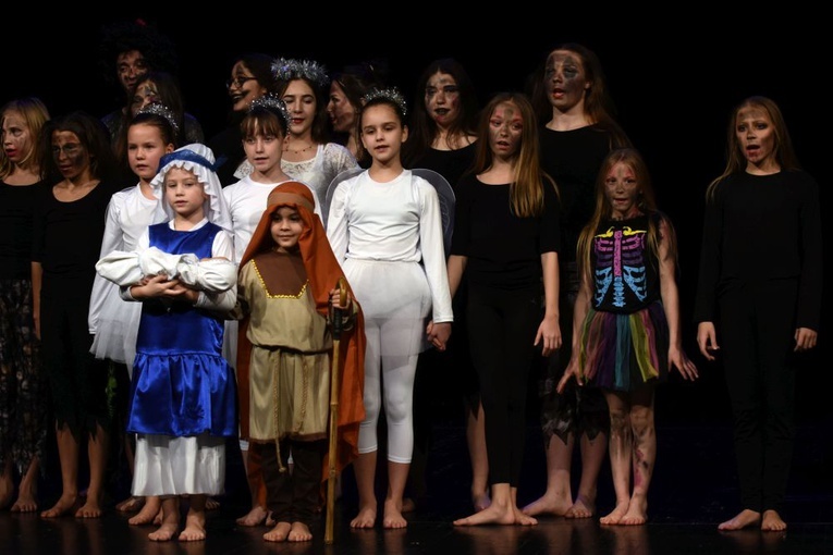 28. Świdnicki Przegląd Zespołów Kolędniczych - dzień 2