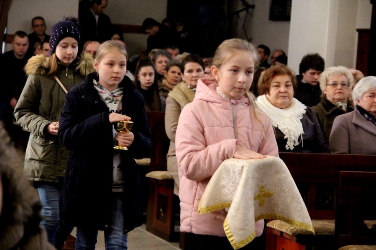 Borzęcin Dolny. Poświęcenie figury Matki Bożej Fatimskiej