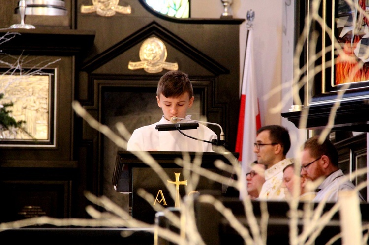 Borzęcin Dolny. Poświęcenie figury Matki Bożej Fatimskiej