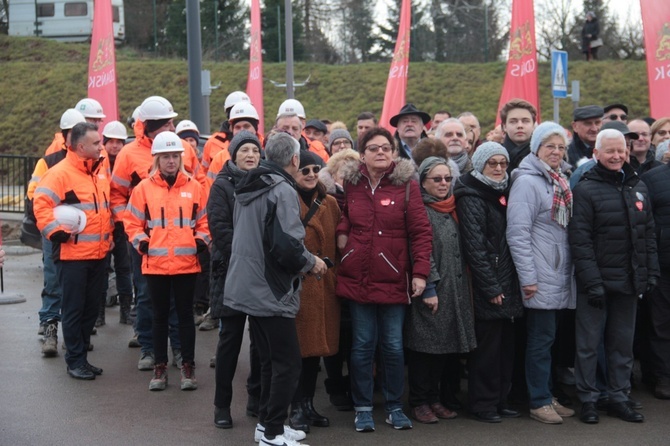 Otwarto aleję Pawła Adamowicza 