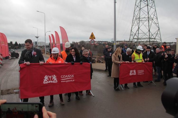 Otwarto aleję Pawła Adamowicza 