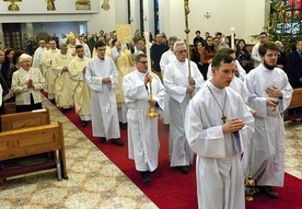 ▲	Mszy św. w seminaryjnej kaplicy przewodniczył bp Piotr Turzyński.