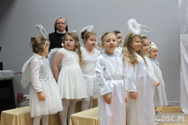 V Przegląd Teatrzyków Jasełkowych "Bóg się rodzi" w Zielonej Górze