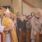 Poświęcenie nowej chrzcielnicy w Miliardowicach