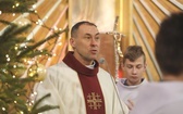 Poświęcenie nowej chrzcielnicy w Miliardowicach