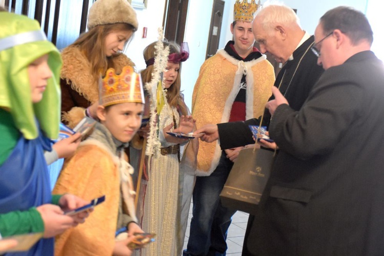 Kolędnicy misyjni w Świdnickiej Kurii Biskupiej