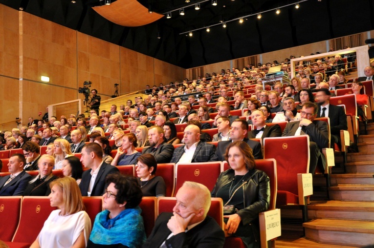 50 nowych laureatów Laurów Umiejętności i Kompetencji 2019