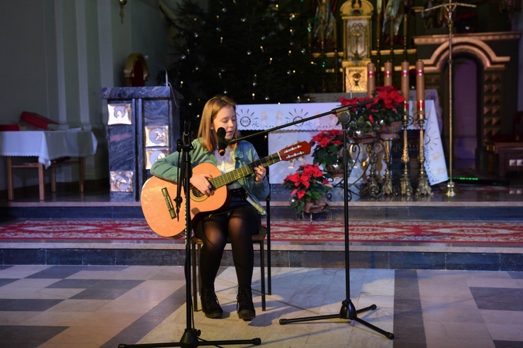 Konkurs Kolęd i Pastorałek w Borzęcinie