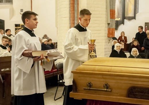 Msza żałobna w intencji ks. Wojciecha Wójtowicza, cz. 1