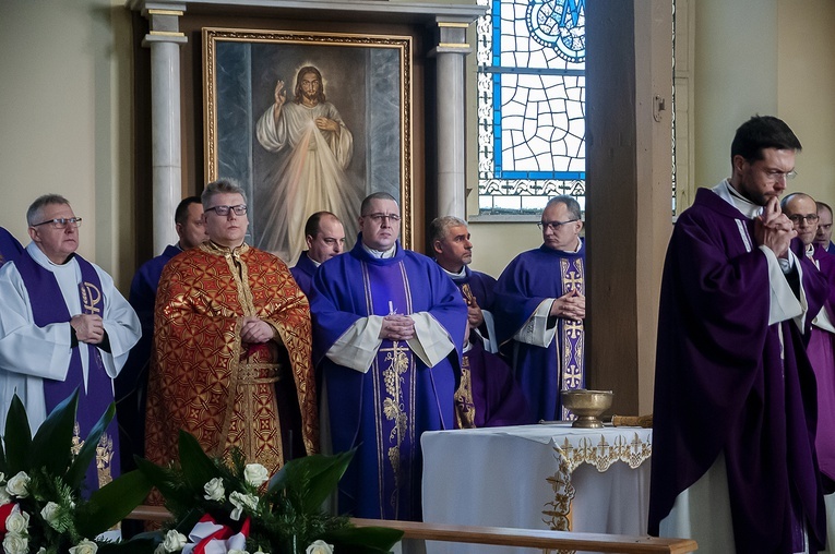 Pogrzeb ks. Wojciecha Wójtowicza, cz. 2