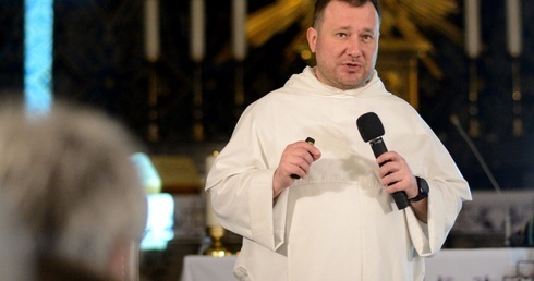 O pierwszych herezjach i dogmacie Kościoła
