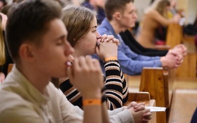 Zaufać Bogu? Młodzi już wiedzą, jak