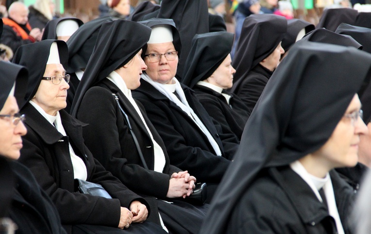 Relikwie św. bp. Józefa Pelczara i bł. Klary Szczęsnej w Świątyni Opatrzności Bożej