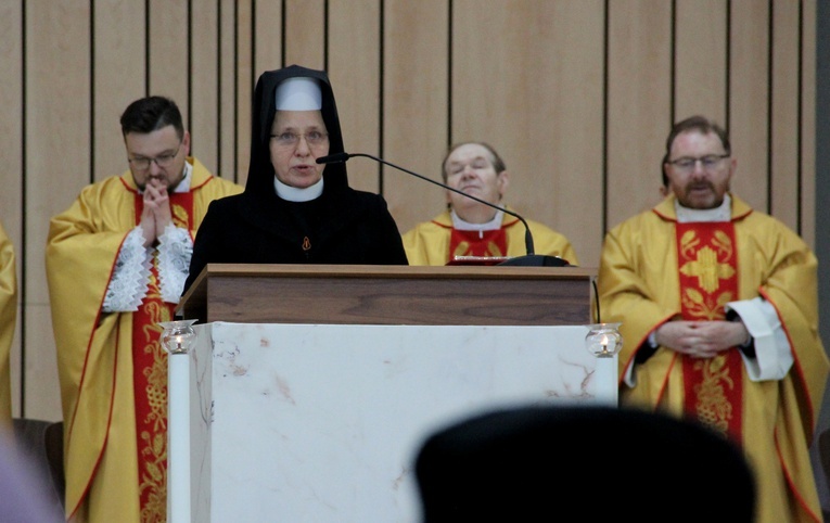 Relikwie św. bp. Józefa Pelczara i bł. Klary Szczęsnej w Świątyni Opatrzności Bożej