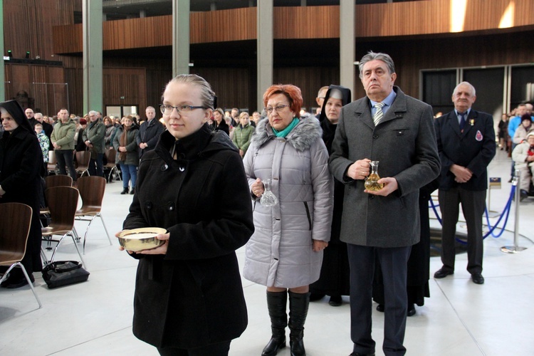 Relikwie św. bp. Józefa Pelczara i bł. Klary Szczęsnej w Świątyni Opatrzności Bożej