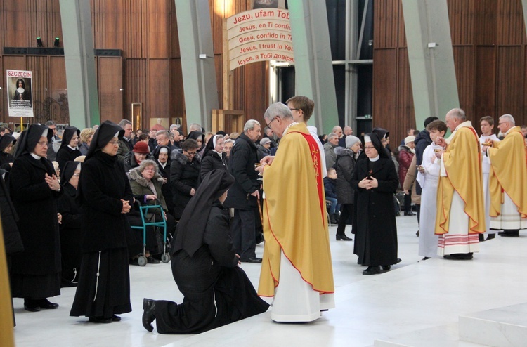 Relikwie św. bp. Józefa Pelczara i bł. Klary Szczęsnej w Świątyni Opatrzności Bożej