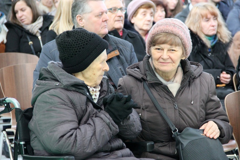 Relikwie św. bp. Józefa Pelczara i bł. Klary Szczęsnej w Świątyni Opatrzności Bożej