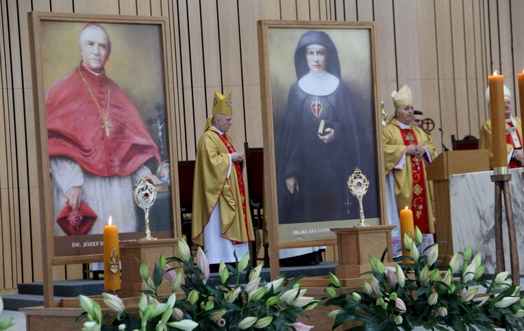 Relikwie św. bp. Józefa Pelczara i bł. Klary Szczęsnej w Świątyni Opatrzności Bożej